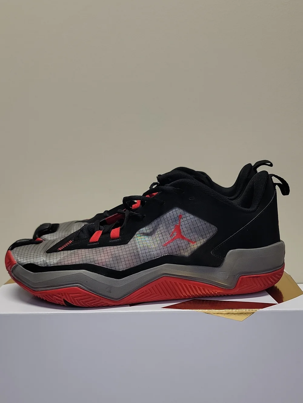 NIKE AIR JORDAN ONE TAKE 4 BLACK & UNIVERSITY RED SZ 15